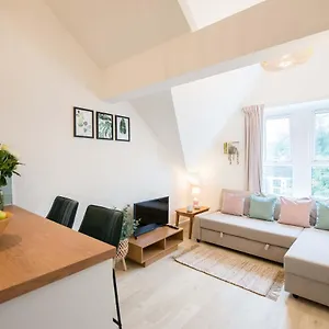 Apartment 1 Bed Central Loft Near Stadium, Cardiff