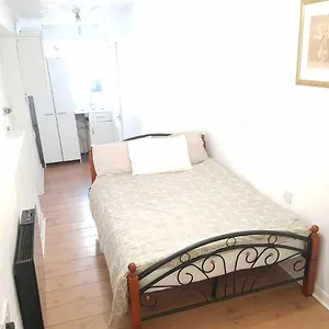 https://hibbert-home.cambridgehotelsuk.com